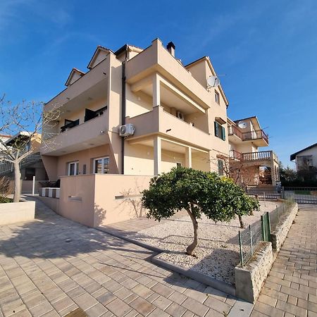 Gracienda Apartment Bilice Luaran gambar