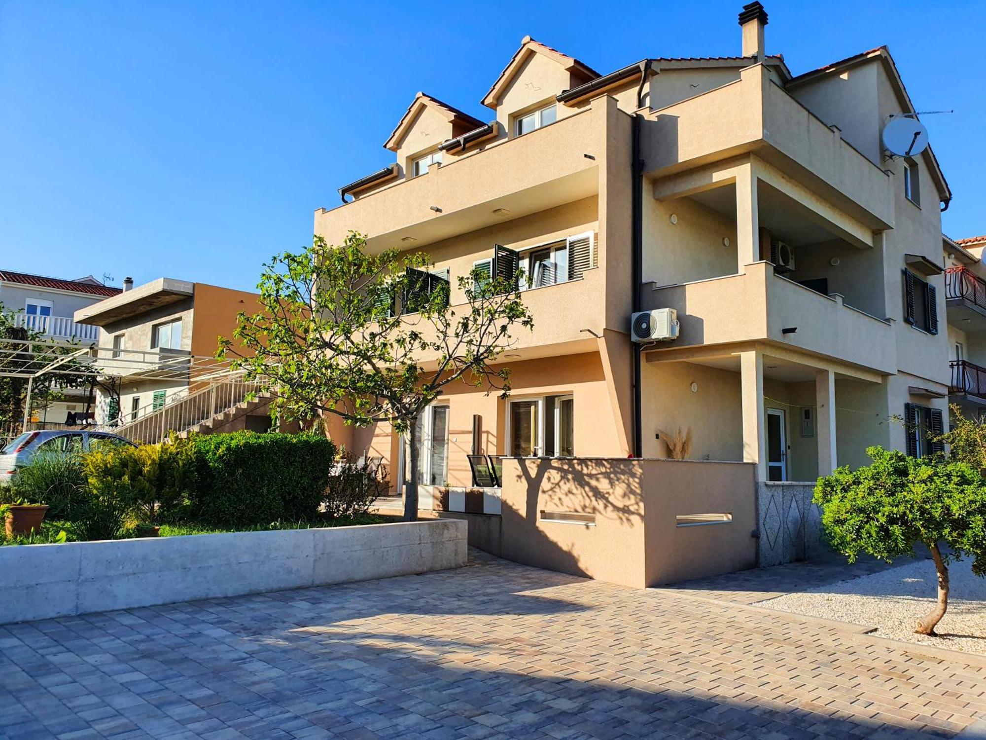 Gracienda Apartment Bilice Luaran gambar